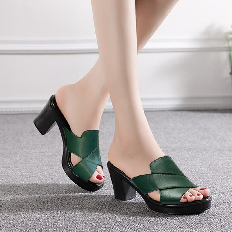 Lisa Sandals