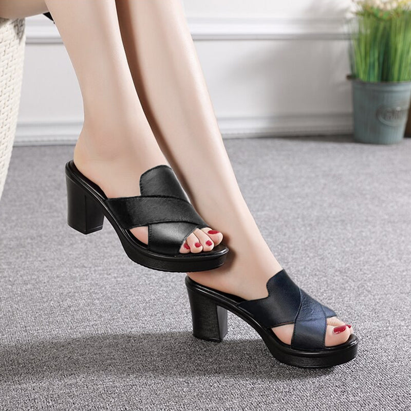 Lisa Sandals